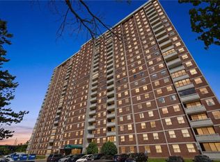 205 Hilda Ave #507, Toronto, ON M2M4B1