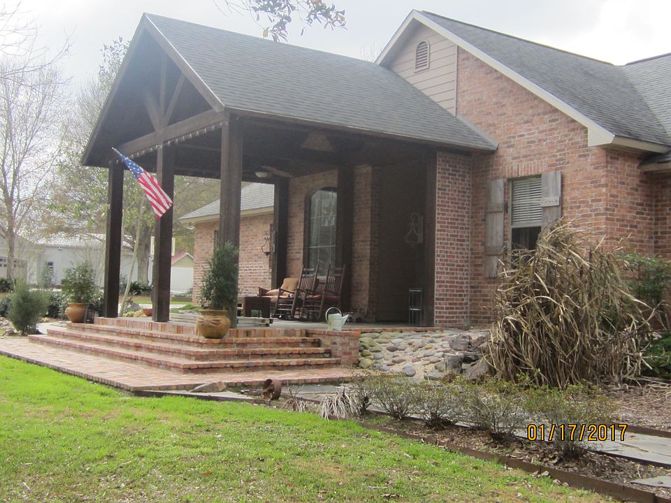 1st image of 502 Carmen Dr