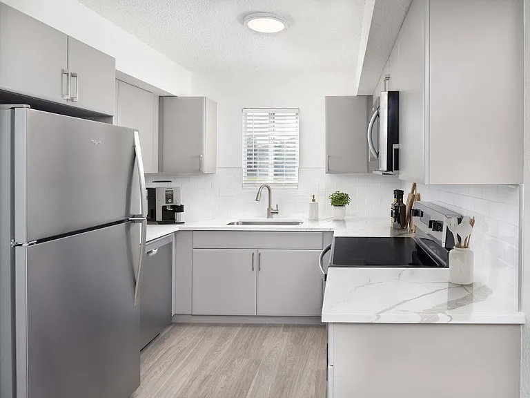 Camden Doral — Photo 10