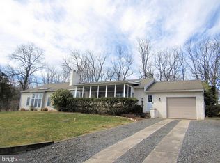 6550 Upper Ridge Rd, Green Lane, PA 18054