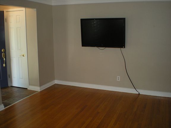 2nd image of 1677 Haynes Ave