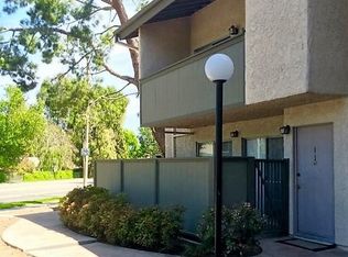 25825 Tournament Rd APT I1, Santa Clarita, CA 91355