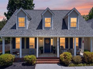 6014 Evelyn Ln, Pleasant Garden, NC 27313