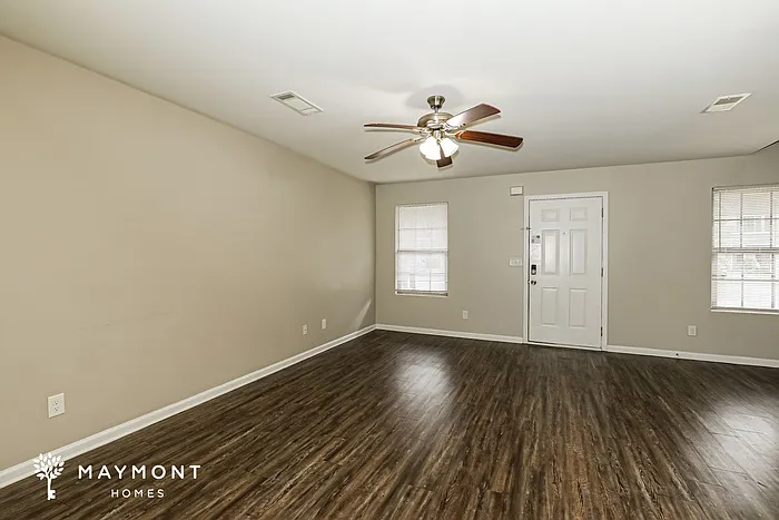 2435 Marlin Dr — Photo 5