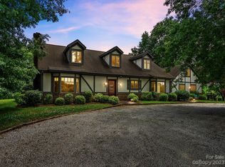 1645 Red Fox Rd, Tryon, NC 28782