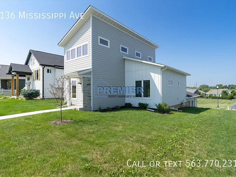 6136 Mississippi Ave — Photo 2