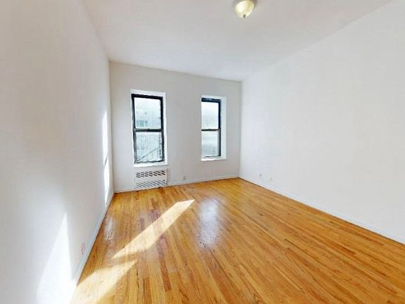 2nd image of 1473 1st Ave #2AA
