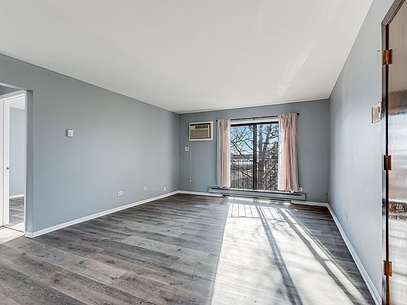 4th image of 190 S Waters Edge Dr APT 302
