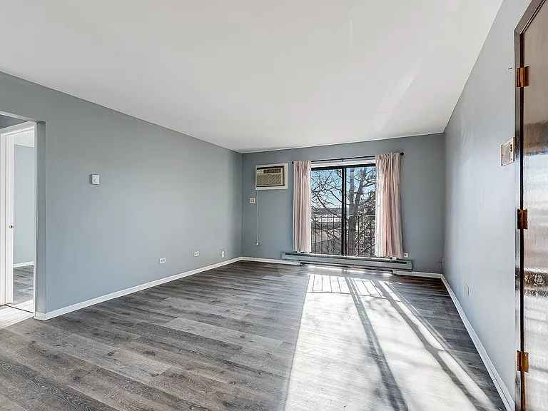 190 S Waters Edge Dr #302 — Photo 4