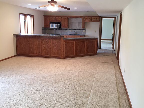 4th image of 4244 S Elmview Ave