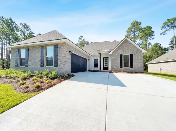 2921 Mountain Laurel Trl, Cantonment, FL 32533