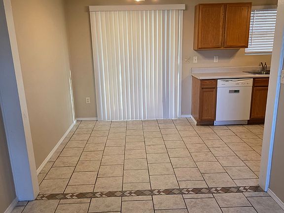 5th image of 7917 W Harvest Ln