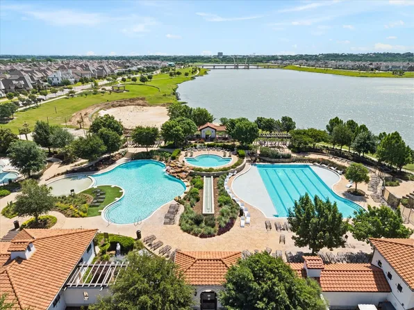 818 Trace Hawk Ln, Arlington, TX 76005