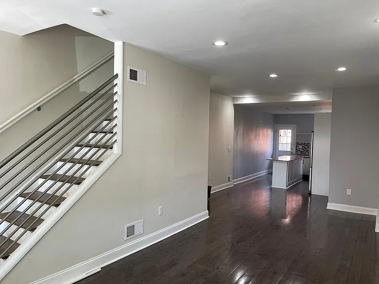 5623 Hays St — Photo 7