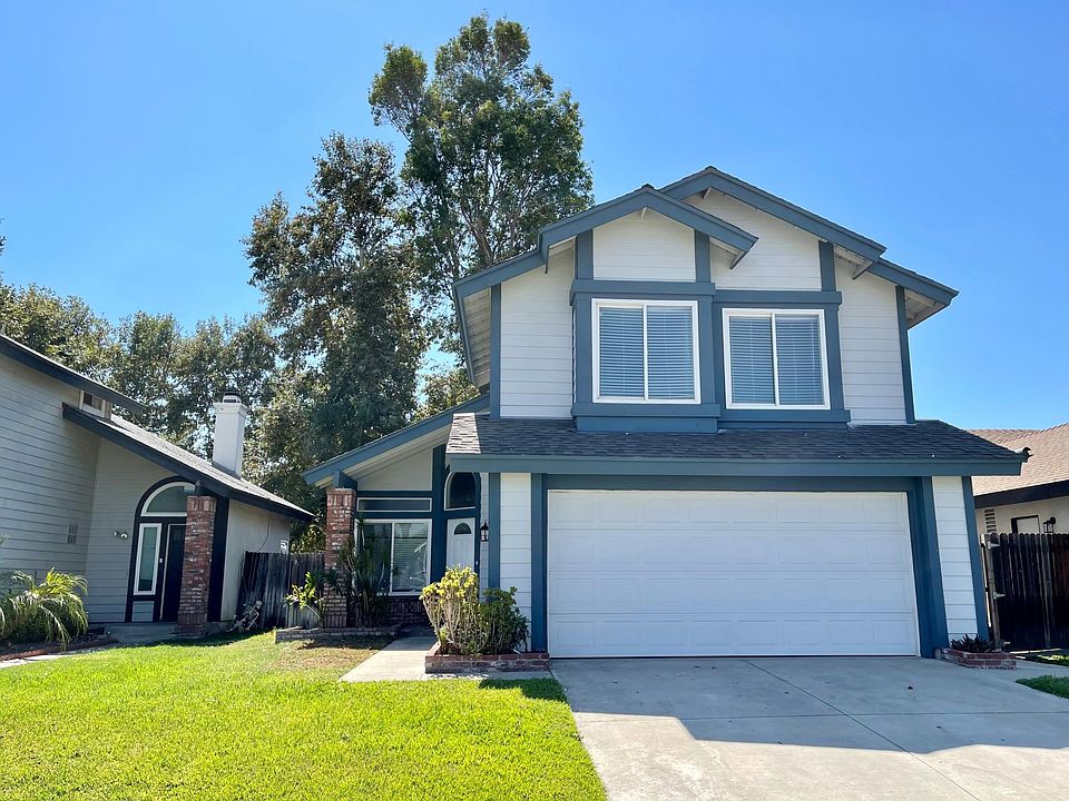 1st image of 2424 Acorn Pl