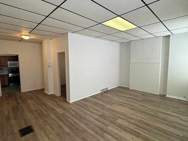 335 Boggs Ave #1 — Photo 6
