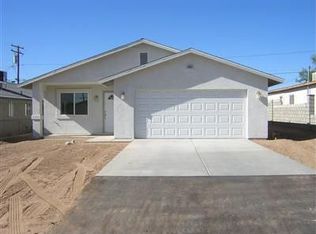 16405 Smoke Tree St, Hesperia, CA 92345