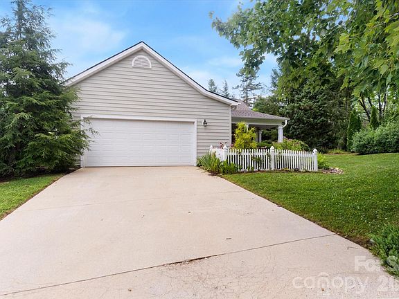 5th image of 36 Sheffield Pl