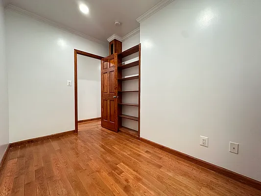 Rented by Douglas Elliman | media 4