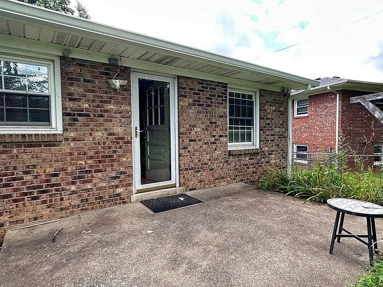 3486 Ormond Cir — Photo 37