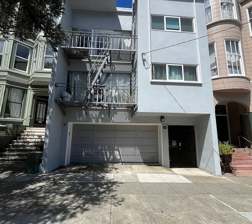 1746 Page St #3
