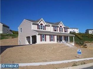 11 Hilgert Ave, Shillington, PA 19607