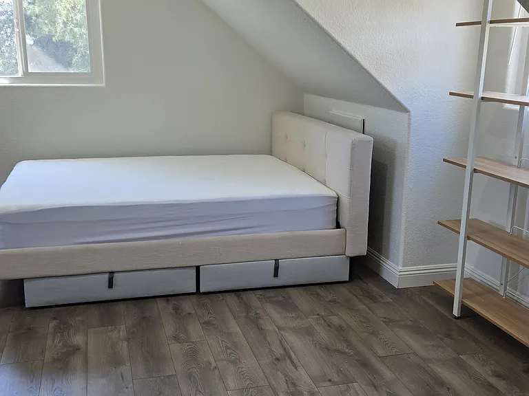 10060 Javelin Way — Photo 5