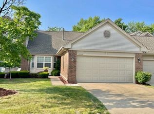 15744 Golfview Drive Blvd, Riverview, MI 48193