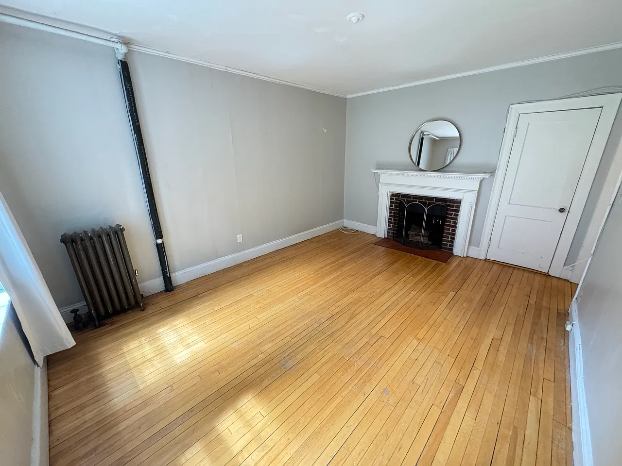 1 bed, 512 sqft, $2,500 — Photo 1