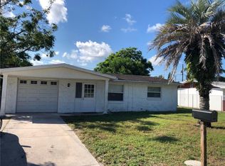 5014 Vickers Dr, New Port Richey, FL 34652