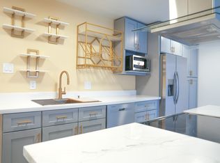 1111 N Ash St APT 406, Denver, CO 80220