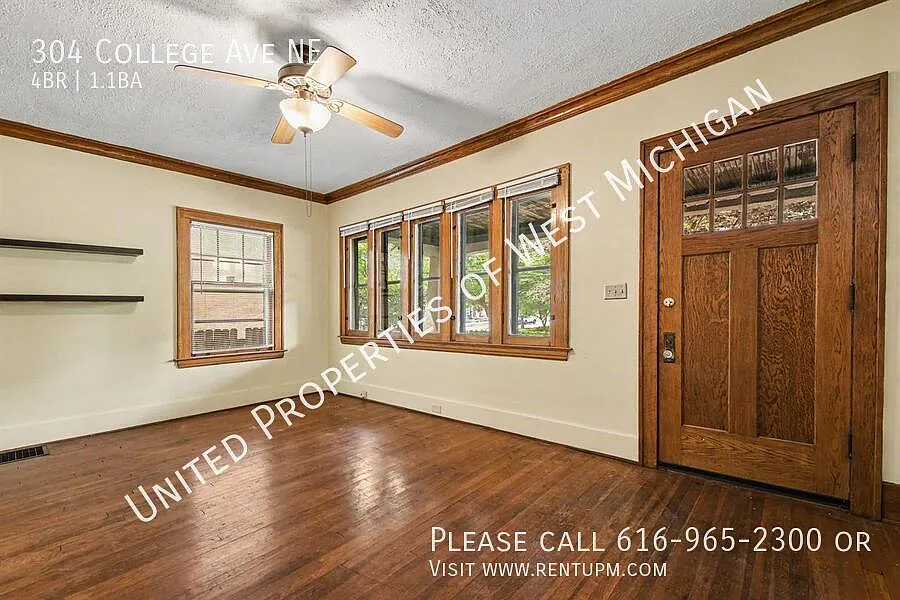 Available Now | Beautiful 4 Bedroom 1.5 Bath Heritage Hill Home | Full Of Charm! | Stunning Woodw... — Photo 3