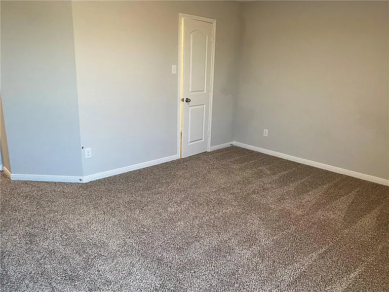 297 Mount Vernon Way — Photo 25