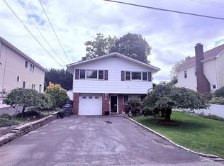 31 Stevenson Avenue, Hartsdale, NY 10530