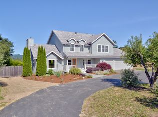 3200 Sullivan Rd, Sebastopol, CA 95472