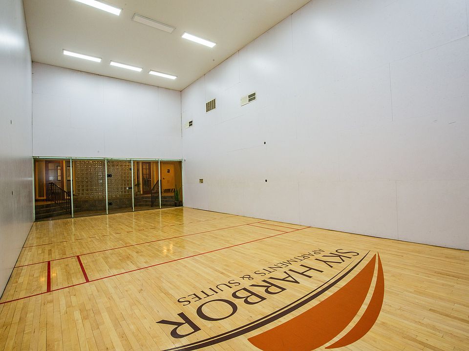 Racquetball Court