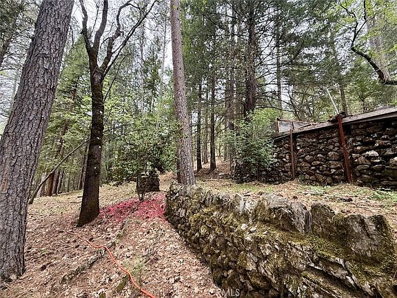 3rd image of 15905 Rainbow Dr #17