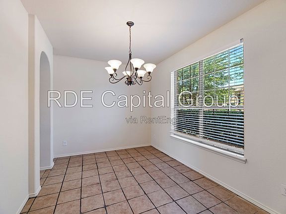 5th image of 1636 Quail Grove Dr