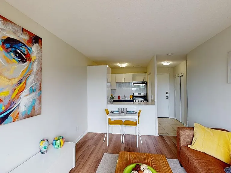 57 Bayswater Ave — Photo 5