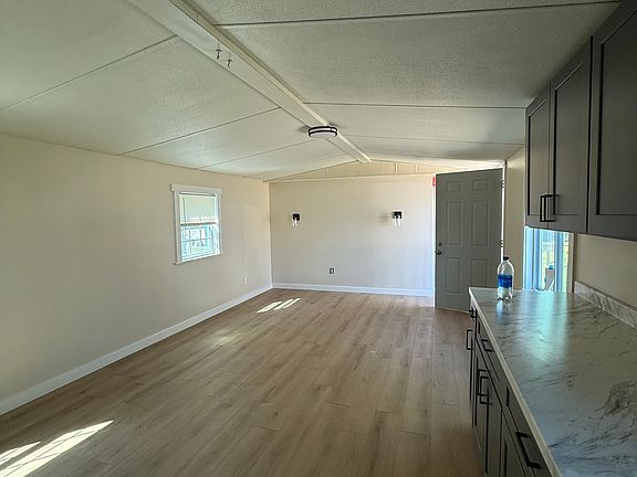 5th image of 23 S Charles Dr House B