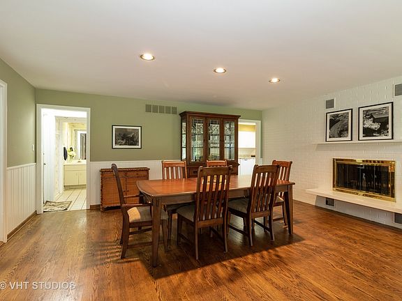 3rd image of 1822 Butterfield Ln