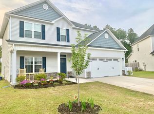 879 Stormy Gale Ln, Sneads Ferry, NC 28460
