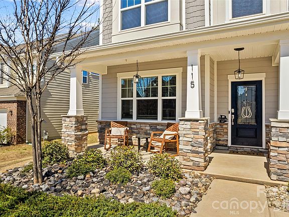 3rd image of 115 Outrigger Ln
