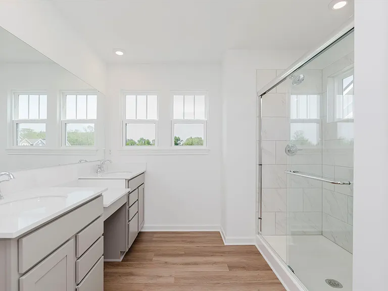 16043 Meadow Frost Ct — Photo 18