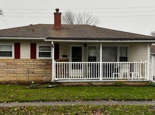6 Western Dr, West Alexandria, OH 45381
