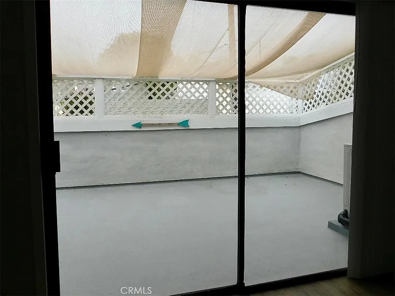 814 Cliff Dr — Photo 20