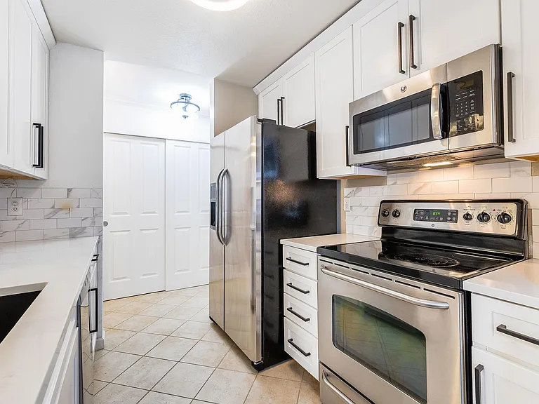 2760 76th Ave SE #206 — Photo 4