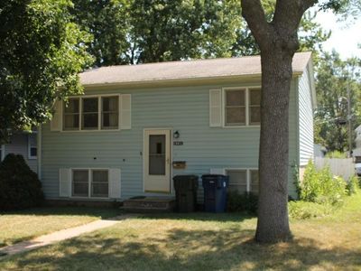 641 Magnolia Pkwy, Waterloo, IA, 50701