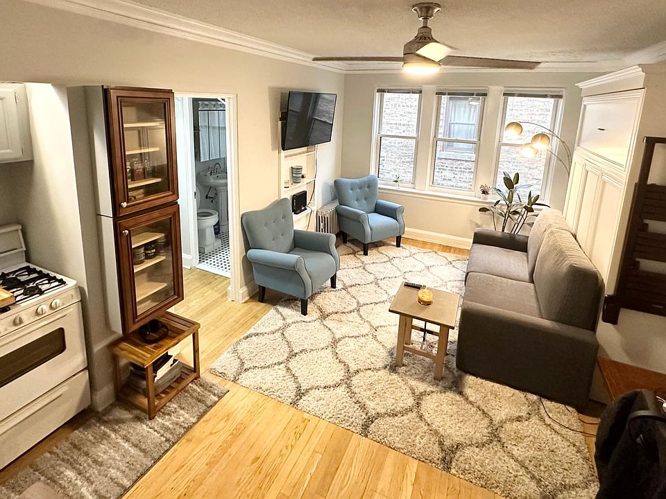 1st image of 1103 Holley Ct #304