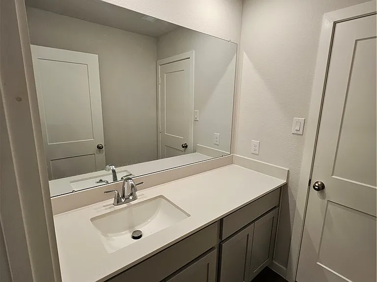 10709 Reveille Acres Dr — Photo 11